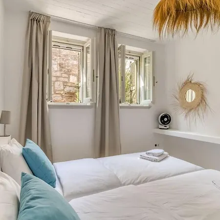 Casa de Férias Vino - Cycladic Calm Isterni (Paros)